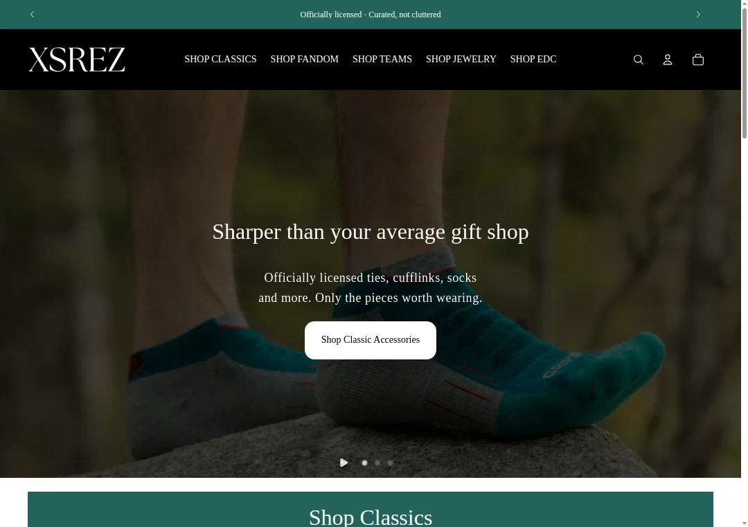 Screenshot of xsrez.com homepage showing a clean gift store layout